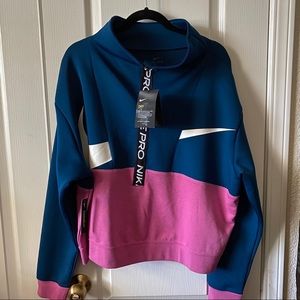 Women's Fleece 1/2-Zip Jacket
Nike Pro Get Fit